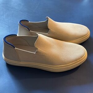 Rothy’s original Slip-On Canvas Shoes in Beige (Women’s 9-1/2 or Men’s 8)
